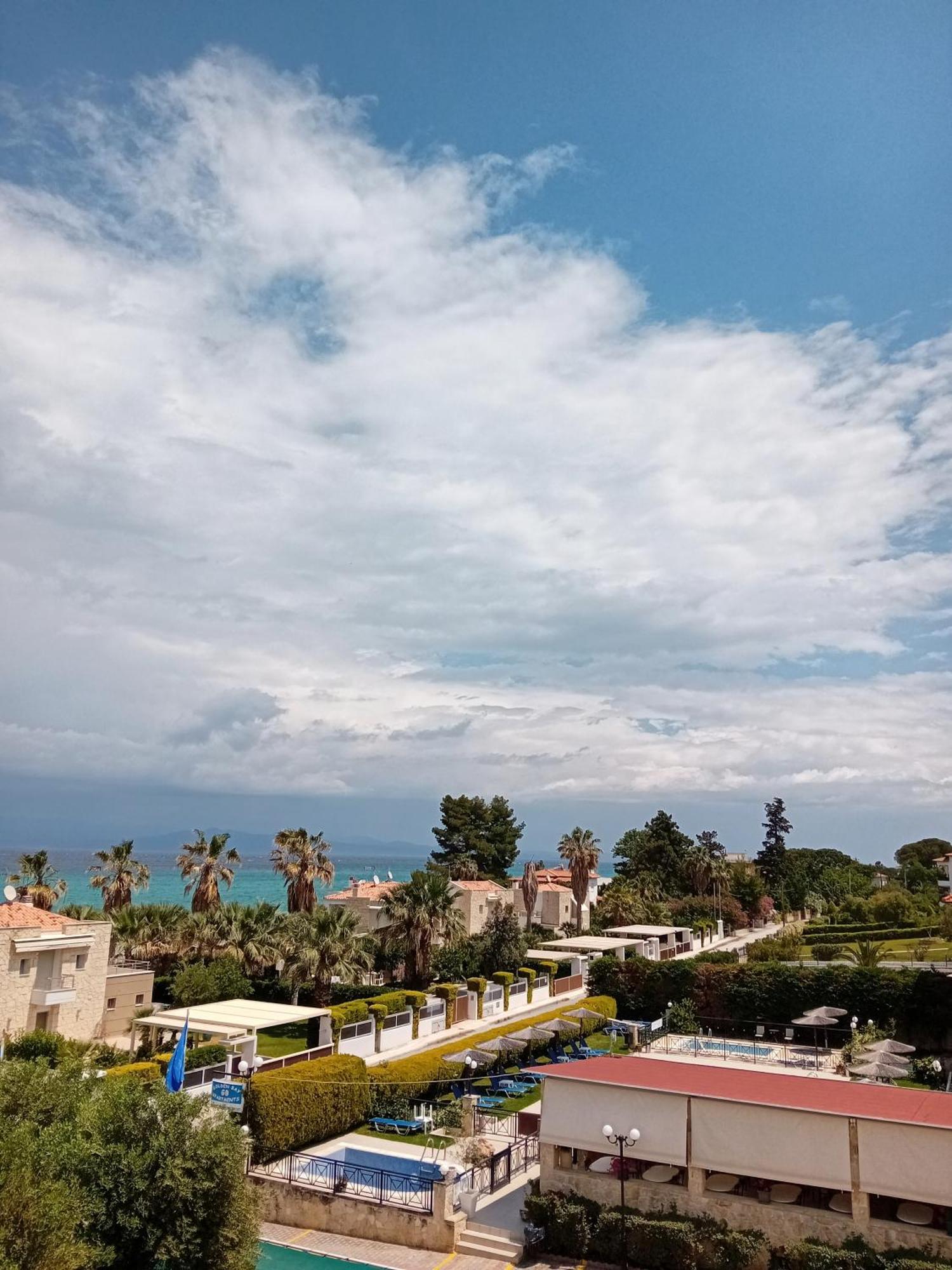 Golden Residence Family Resort Pefkochori Exterior foto